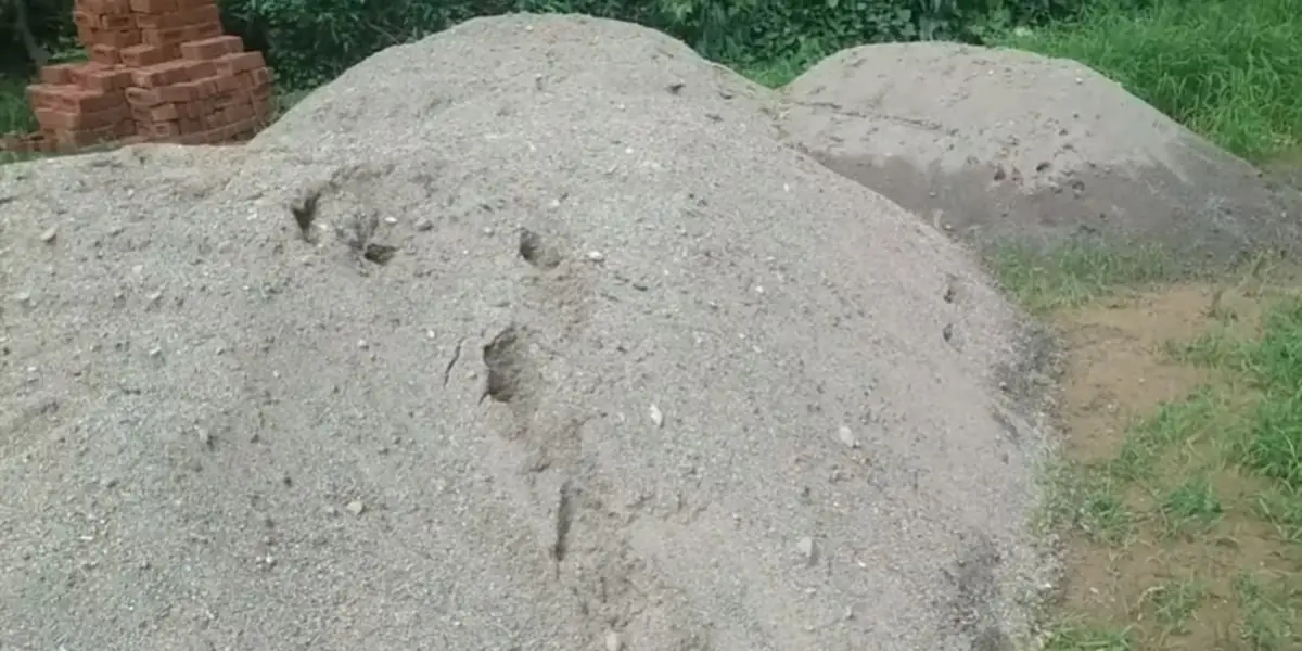 Sand types for house construction