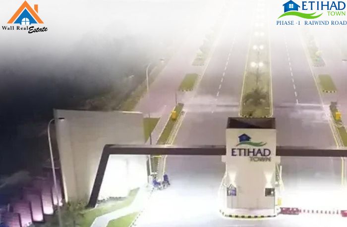 Why choose Smart Town Houses in Etihad Town Phase 1